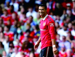 Ronaldo Meninggalkan Stadion Lebih Awal, Tingkahnya Dikecam