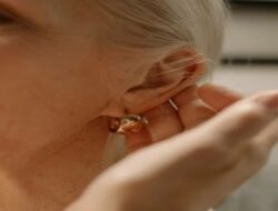Bagian dari Telinga dan Fungsinya yang Harus Diketahui Menurut SehatQ