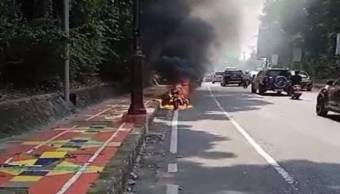 Motor Matic Terbakar di Gulak Galik, Telukbetung Bandar Lampung